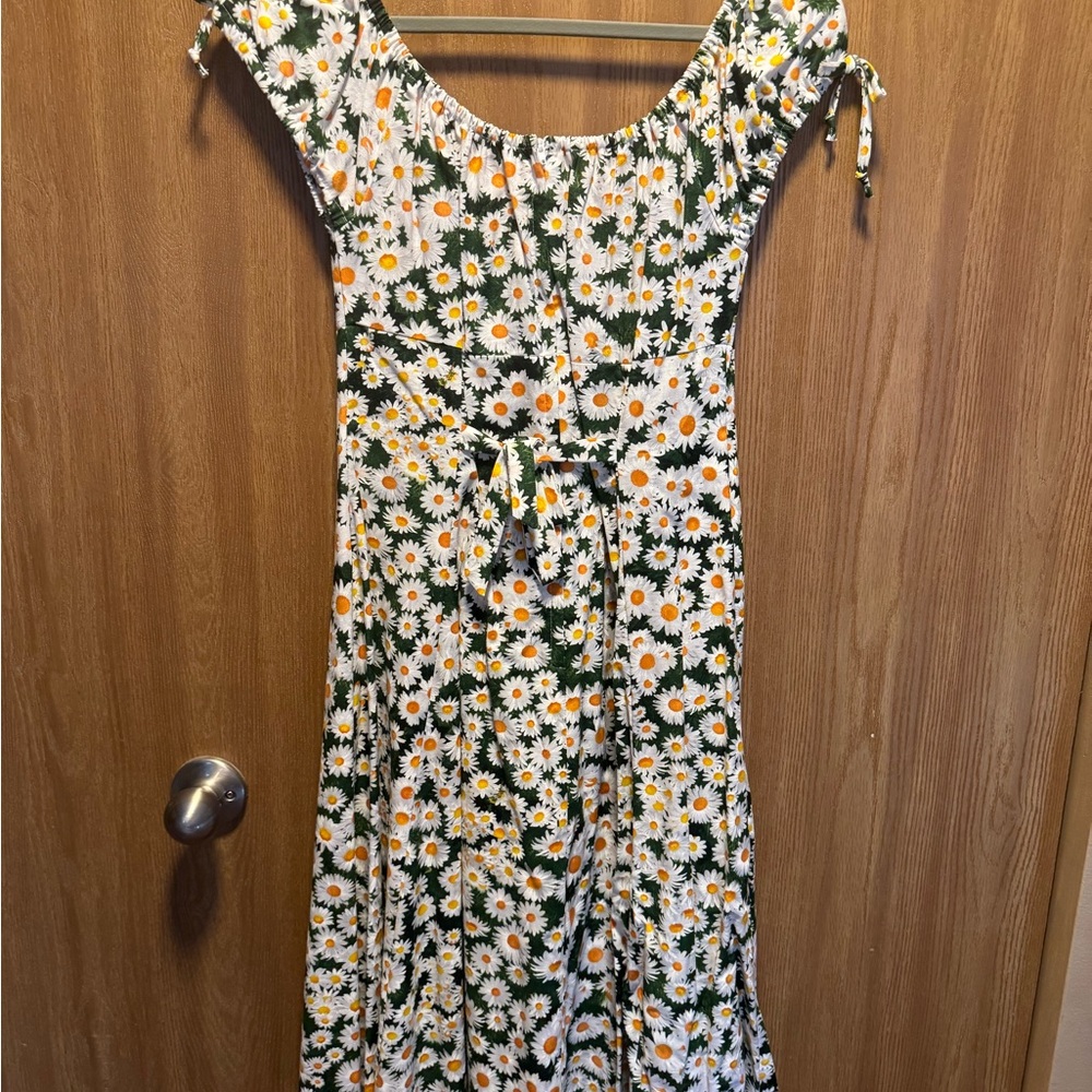 Yellow and Black Cap Sleeve dress